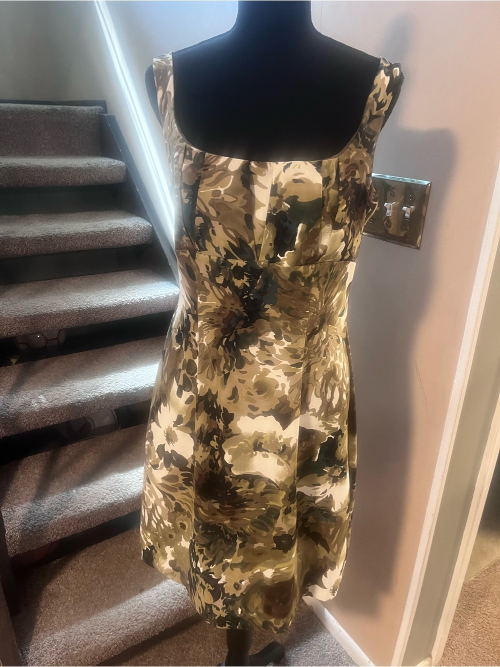 Connected Apparel Women's Green Floral Sleeveless Stretch Sheath Dress Sz 10
